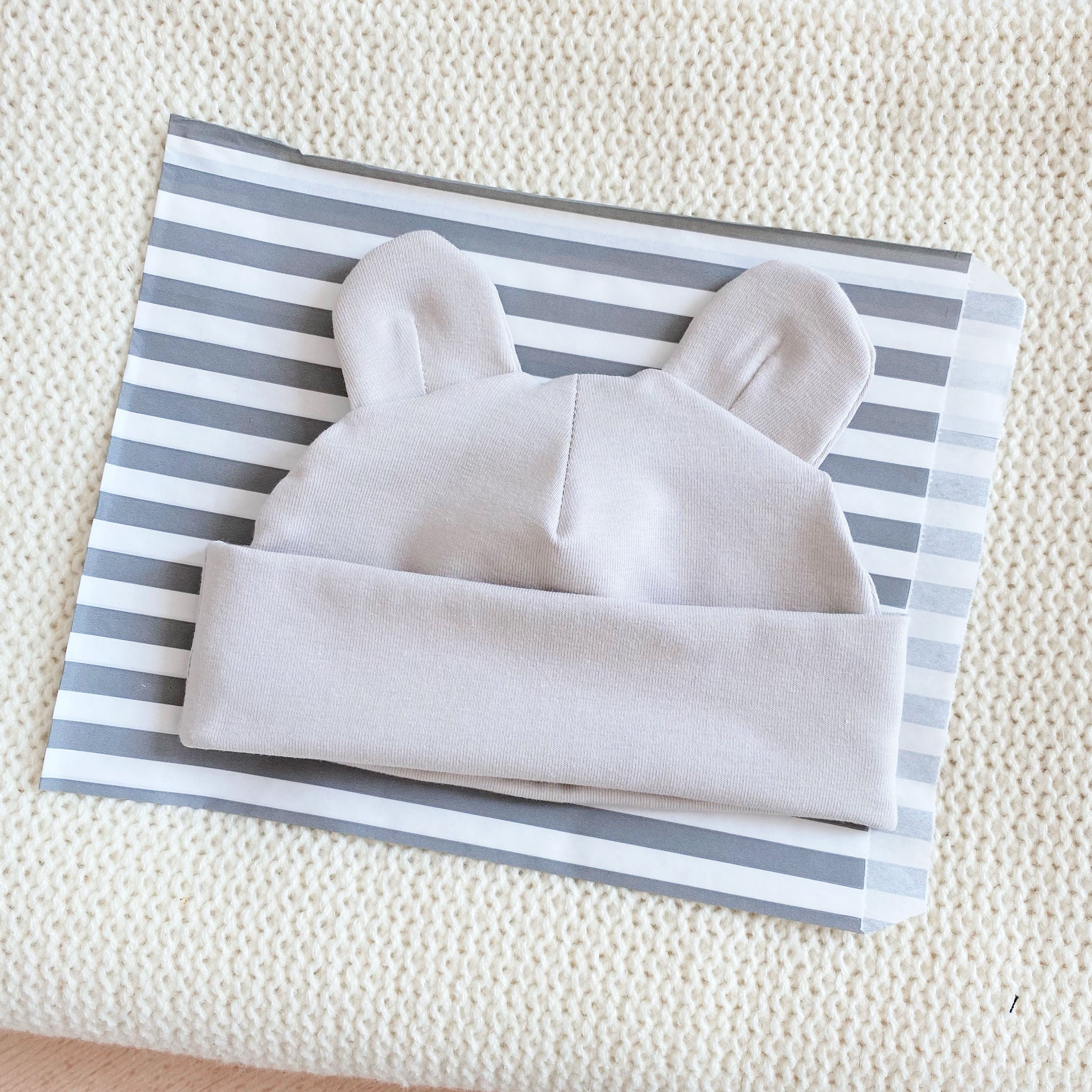 Sand bear hat